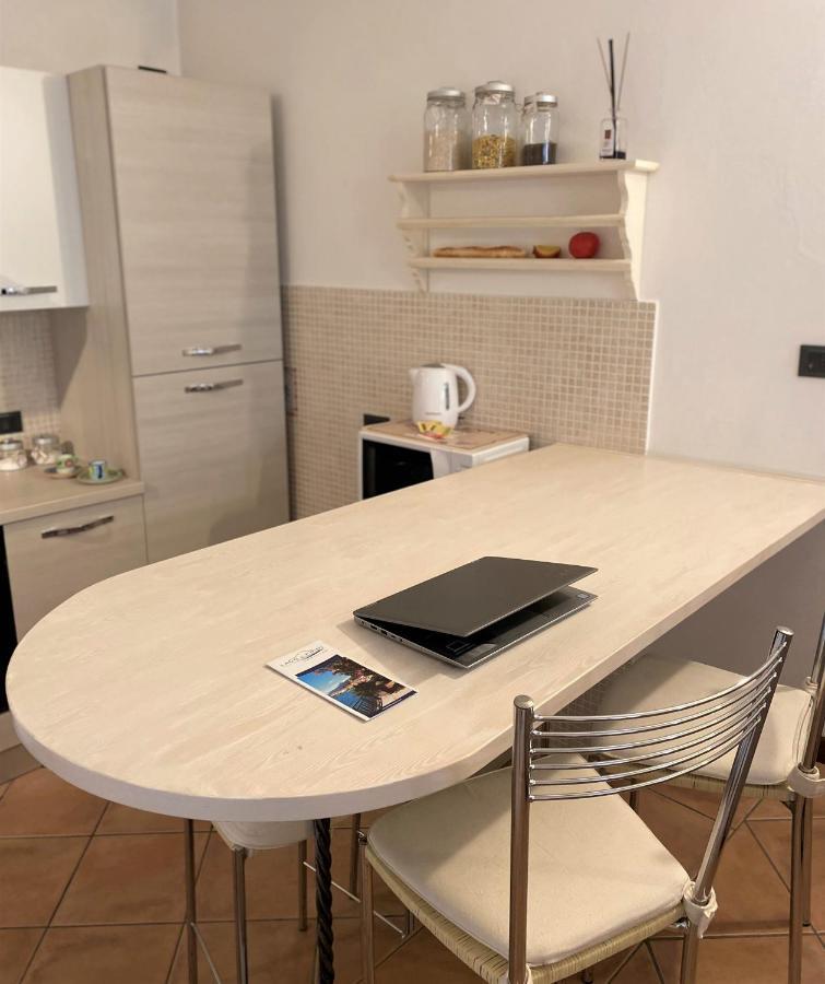 Casa Mia Apartment Bellagio Bagian luar foto
